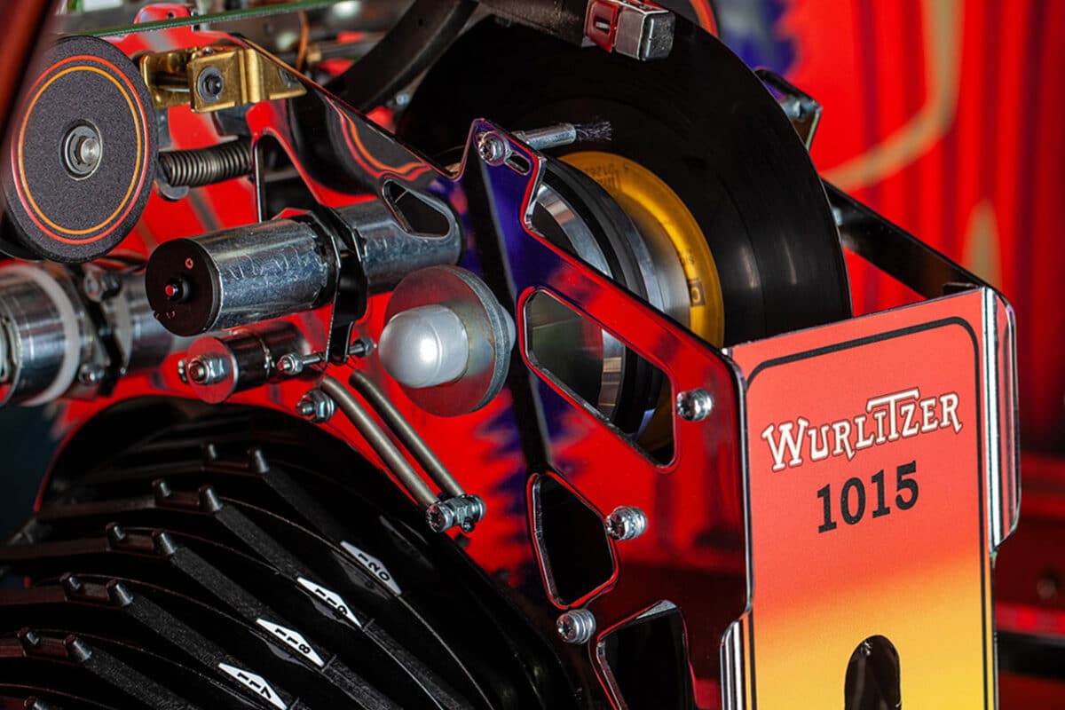 New Wurlitzer 1015 Jukebox - 45 Tribute - Victory Jukebox