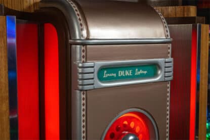 VG Duke Spectravox luxury Duke lightup logo. Victory Jukebox.